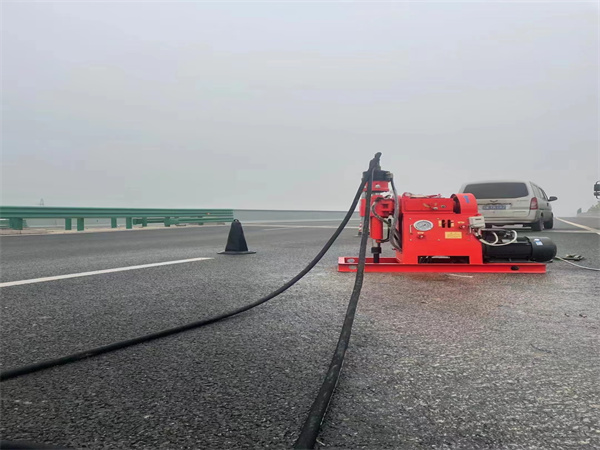 益阳马路路基路面开裂下沉注浆加固灌浆